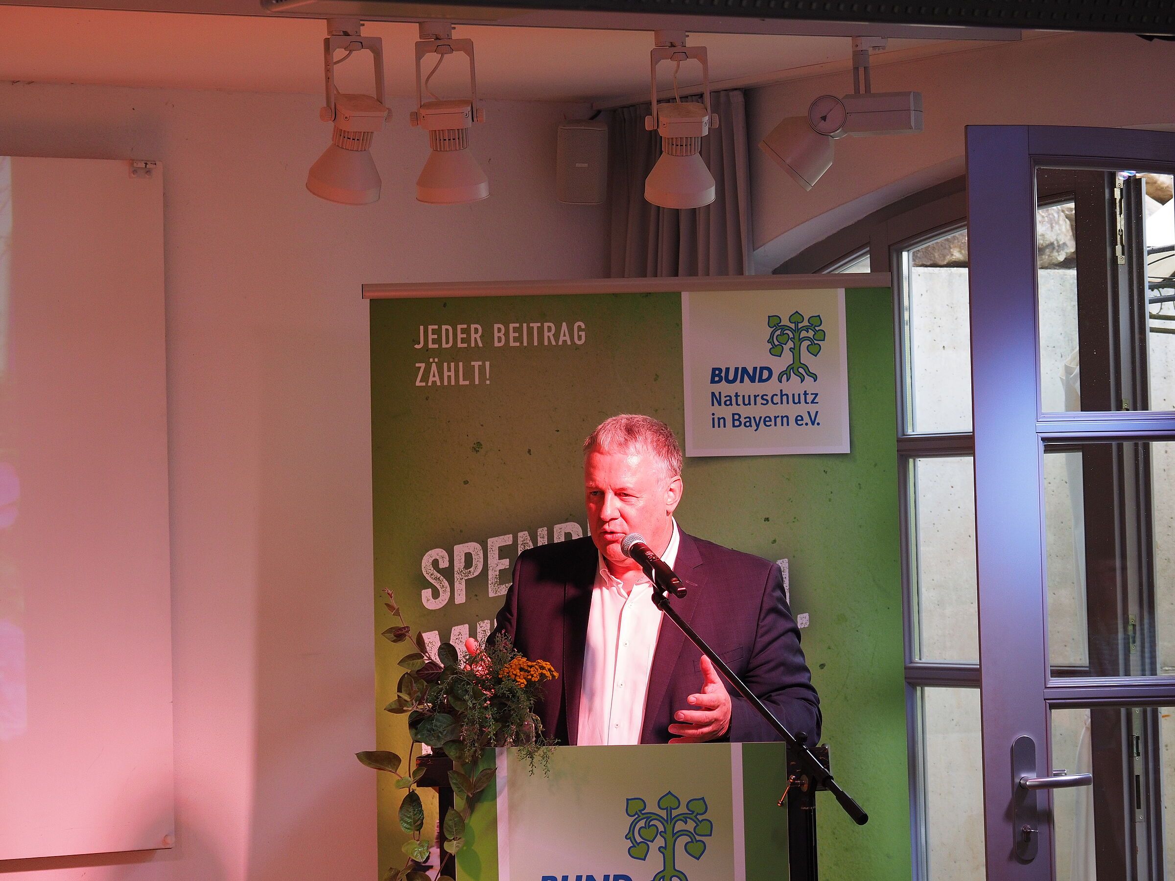 Landrat Richard Reisinger beim Grußwort